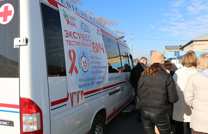 В Талицком городском округе провели мероприятия, приуроченные к Международному дню борьбы со СПИДом.